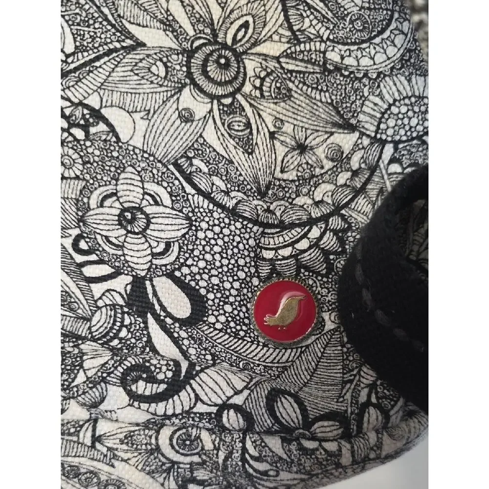 Sakroots Artist Circle Medium Black/White Spirit Desert Print Colorable Backpack